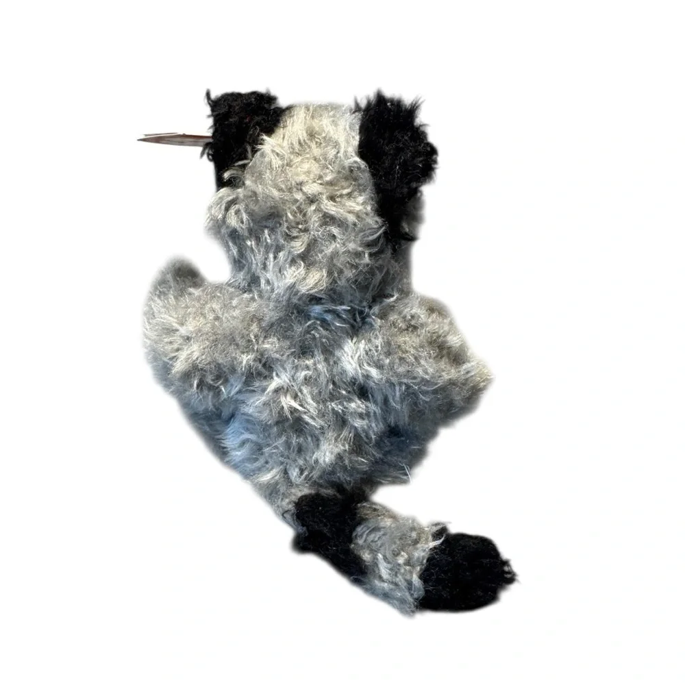 Vintage 1993 Radcliffe The Raccoon Thief of Hearts TY Beanie Babies